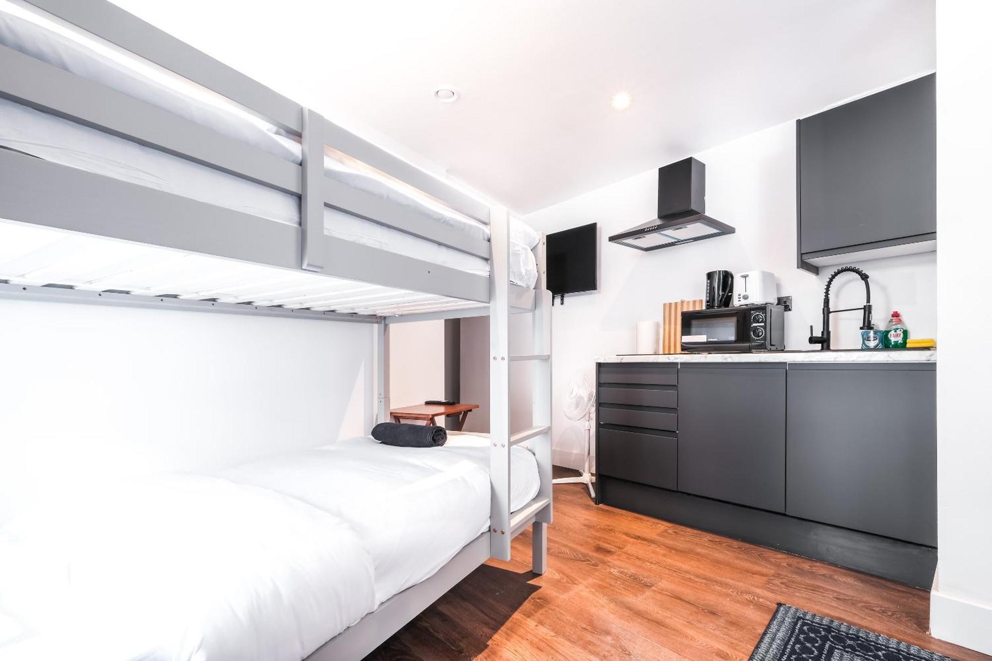 Piccadilly Dreams 1Br Sleep 4 Retreat Vrf Apartment Londra Exterior foto